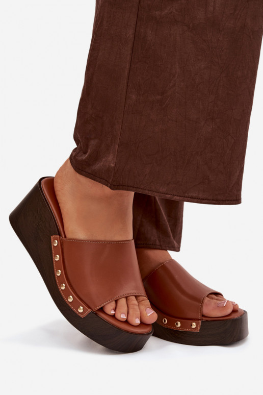 Women's Slip-ons with Platform with Golden Buckles Camel Arionne