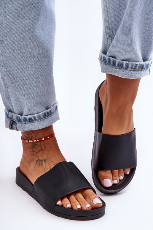 Classic Women's Slippers Black Rolien