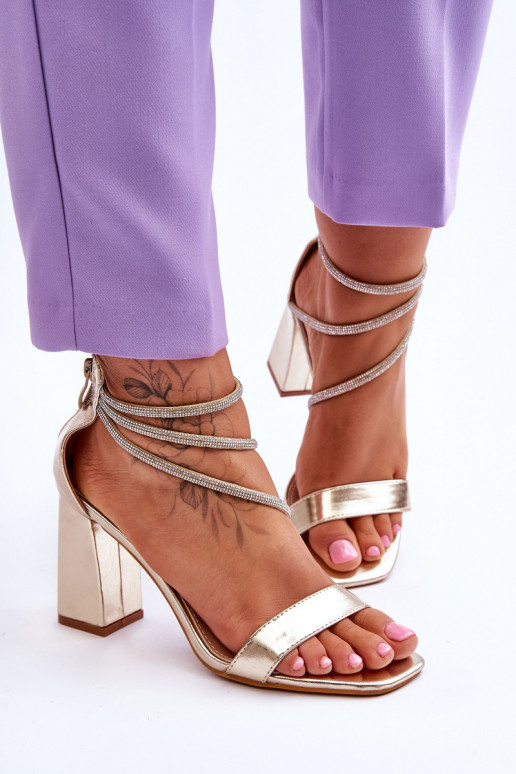 Fashionable Sandals With Zircons gold Carma