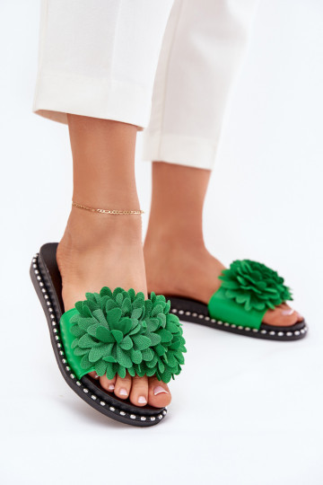 Ladies flip flops decorated with flowers green Cellanen