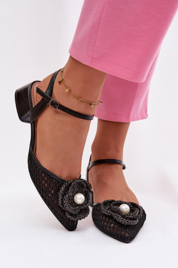 Women's Block Heel Sandals With Decorative Detail Black Vionessa