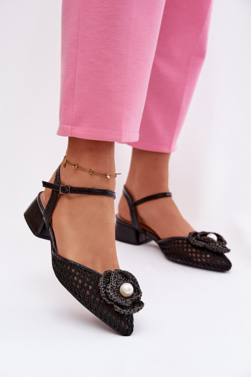 Women's Block Heel Sandals With Decorative Detail Black Vionessa