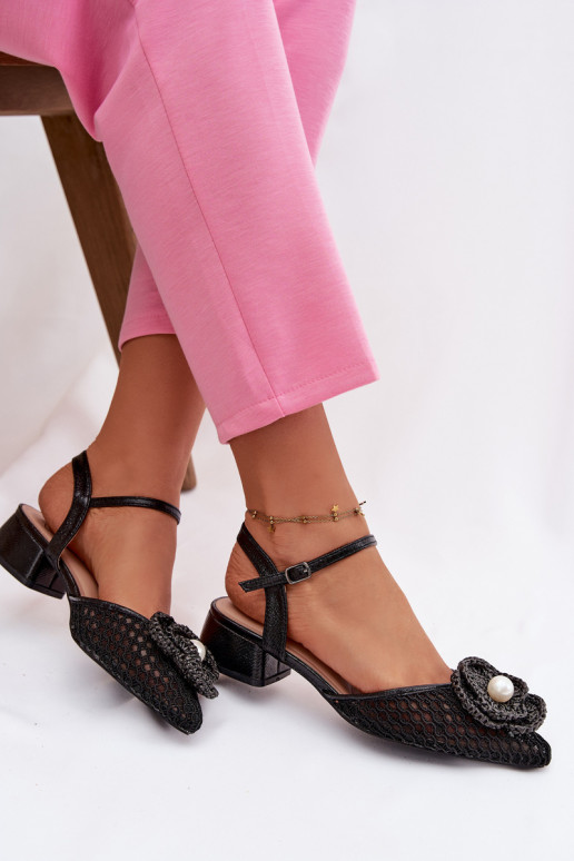 Women's Block Heel Sandals With Decorative Detail Black Vionessa