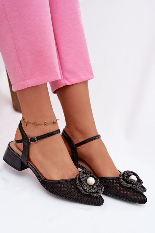 Women's Block Heel Sandals With Decorative Detail Black Vionessa