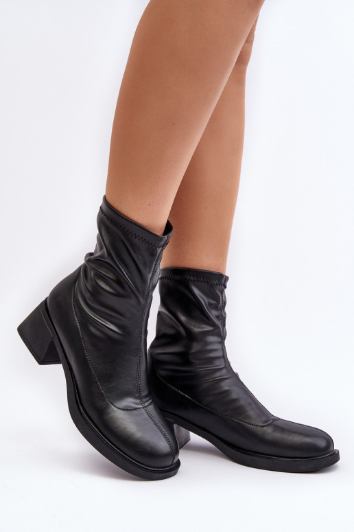 Women's Low Heel Black Ankle Boots Aphroteia