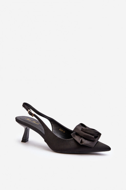 Black Pumps With Ornament Ozena