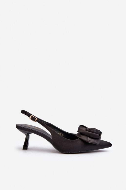 Black Pumps With Ornament Ozena