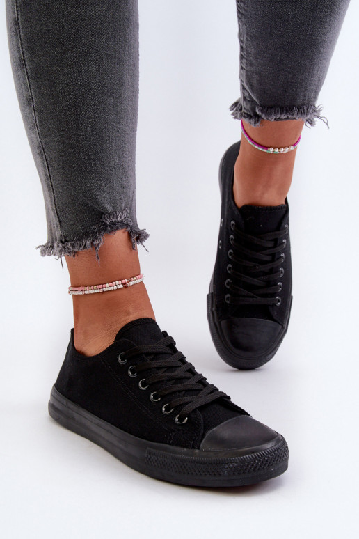 Women's Classic Low Black Sneakers Caelira