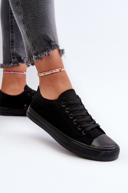 Women's Classic Low Black Sneakers Caelira