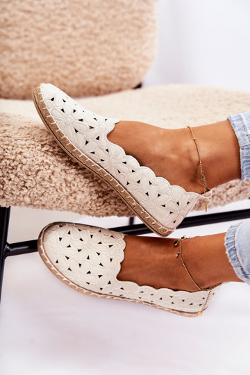 Women's White Floral Slip-On Ballerina Flats Vennice 2