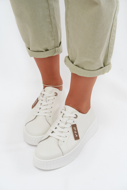 Women's Sneakers Made of Natural Leather D&A GR61-5591 White