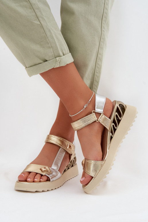 Leather Women's Platform Sandals D&A CR61-3078 Gold