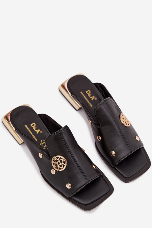 Leather Slippers With Gold Decorations D&A CR61-3060 Black