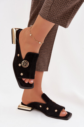 Suede Slides With Gold Decorations D&A CR61-3061 Black