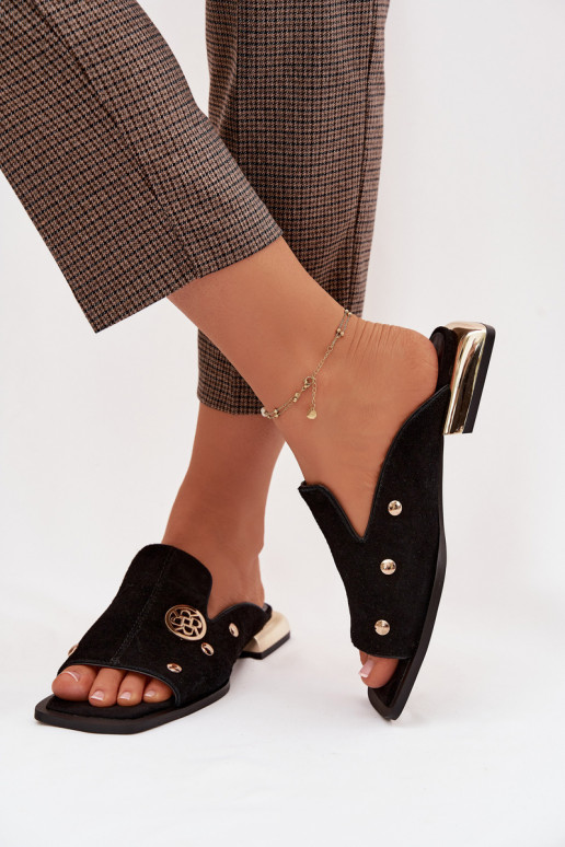 Suede Slides With Gold Decorations D&A CR61-3061 Black