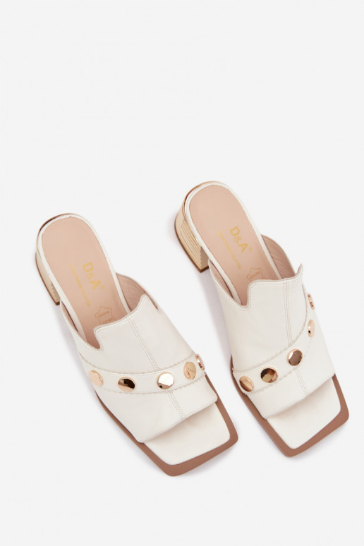 Leather High Heeled Sandals With Decorative Strap D&A CR61-3063 White