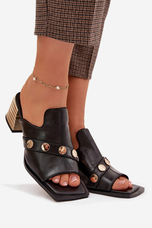 Leather High Heeled Sandals With Decorative Strap D&A CR61-3063 Black