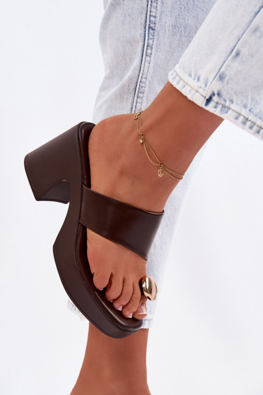 Women's Block Heel Sandals With Gold Detail Chocolate Sinora