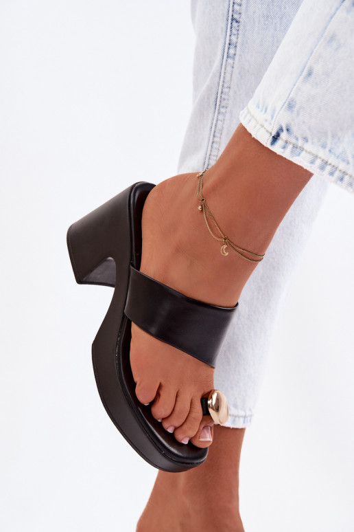 Women's Block Heel Sandals With Gold Detail Black Sinora