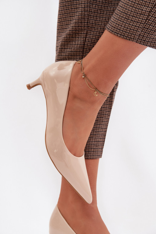 Patent Leather Low Heel Beige Shoes Girela