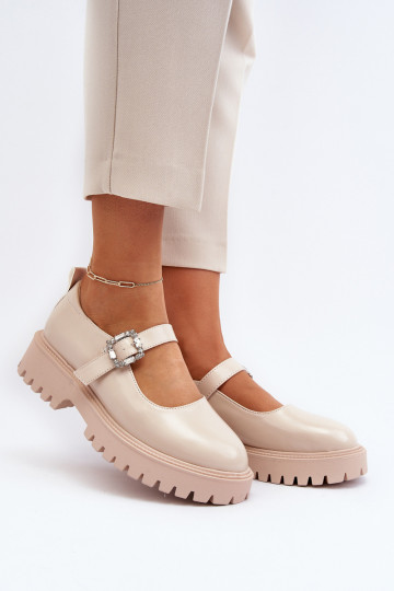Women's Beige Patent Leather Shoes with Decorative Buckle Lindnessa 2