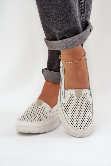 Lightweight Leather Perforated Women's Moccasins On Platform White Tanelora 2