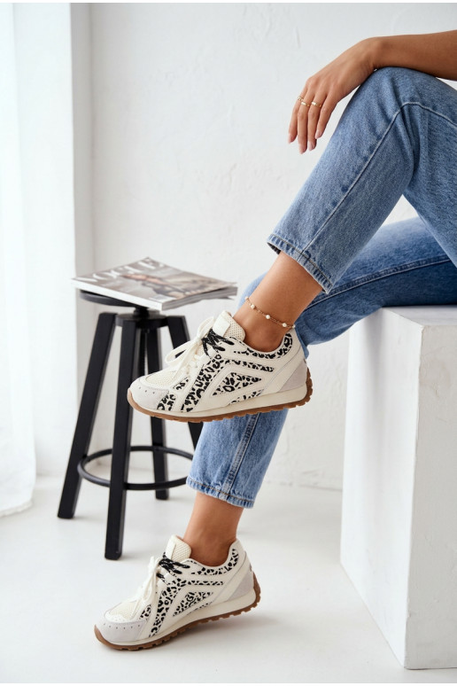 Skórzane Zamszowe Sneakersy Damskie Big Star TT274548 Białe