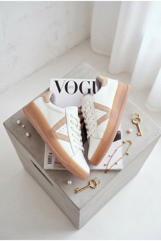 Women's Sneakers Made of Genuine Leather on Platform Vinceza 79597 White