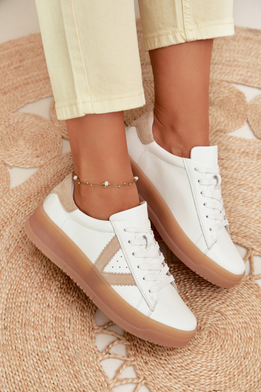 Women's Sneakers Made of Genuine Leather on Platform Vinceza 79597 White