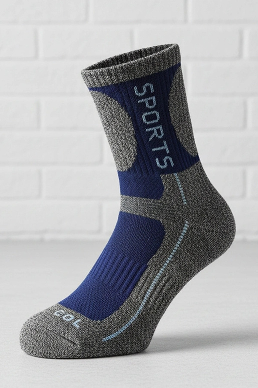 Szare ciepłe skarpetki z granatowym...