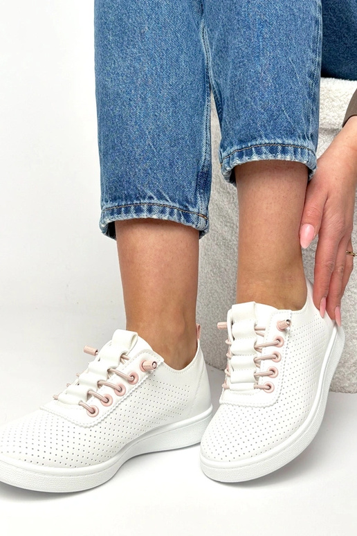 Białe wsuwane tenisówki perforowane...