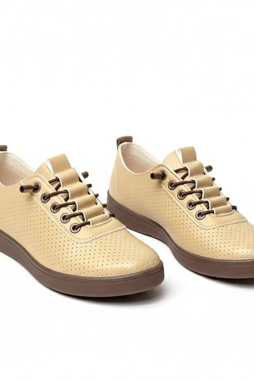 Beżowe wsuwane tenisówki perforowane...