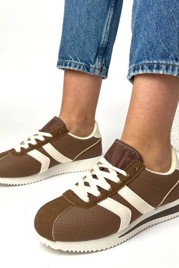 Brązowe sneakersy sportowe...