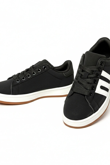 Czarne sneakersy casualowe...