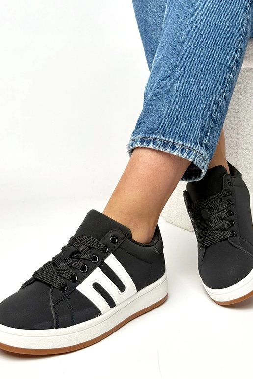 Czarne sneakersy casualowe Delphine