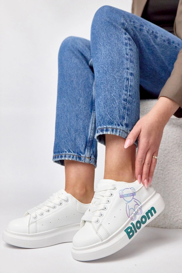 Białe sneakersy na platformie z misiem Margot 2