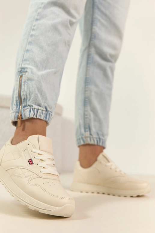 Jasnobeżowe sneakersy casualowe na...