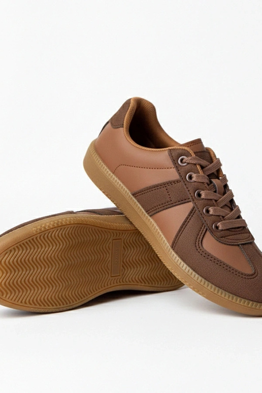 Brązowe sneakersy na platformie...