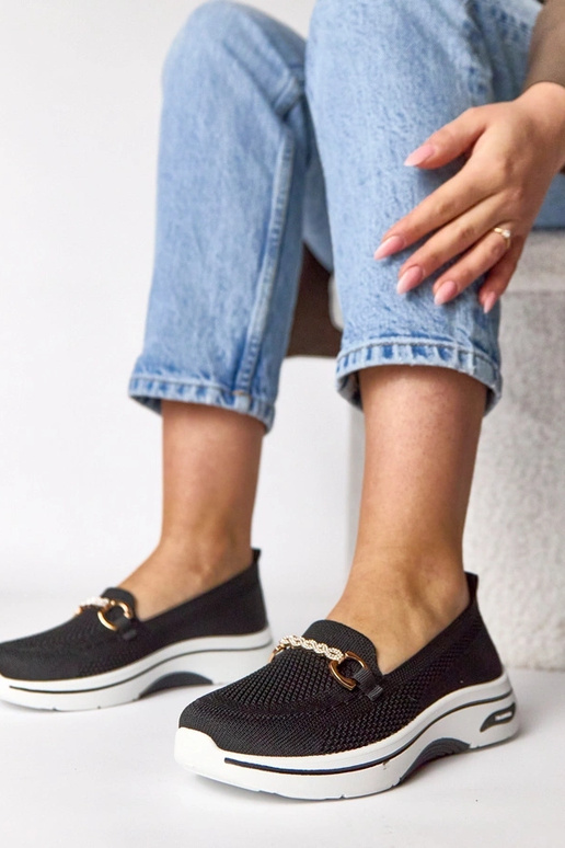 Czarne wsuwane materiałowe tenisówki...