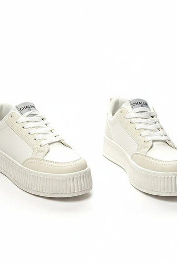 Białe sneakersy na platformie Solange 2