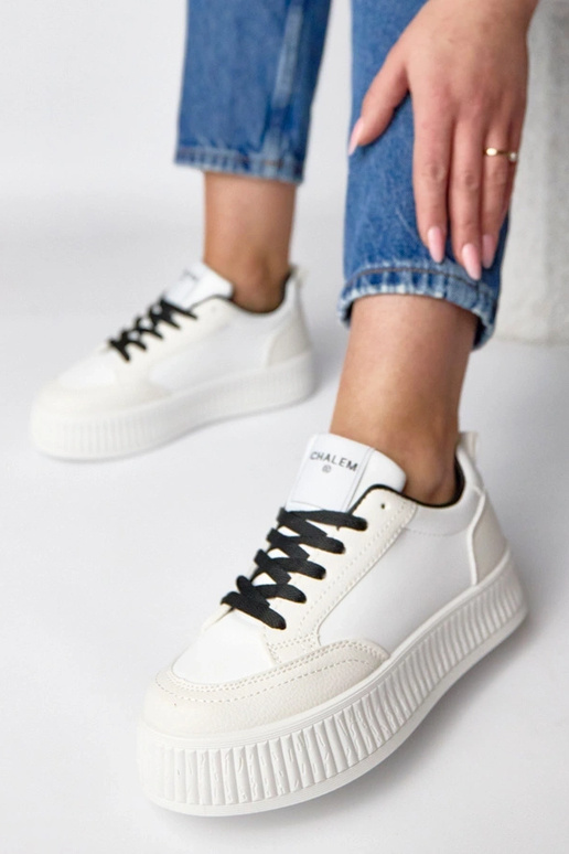 Biało-Czarne sneakersy na platformie...