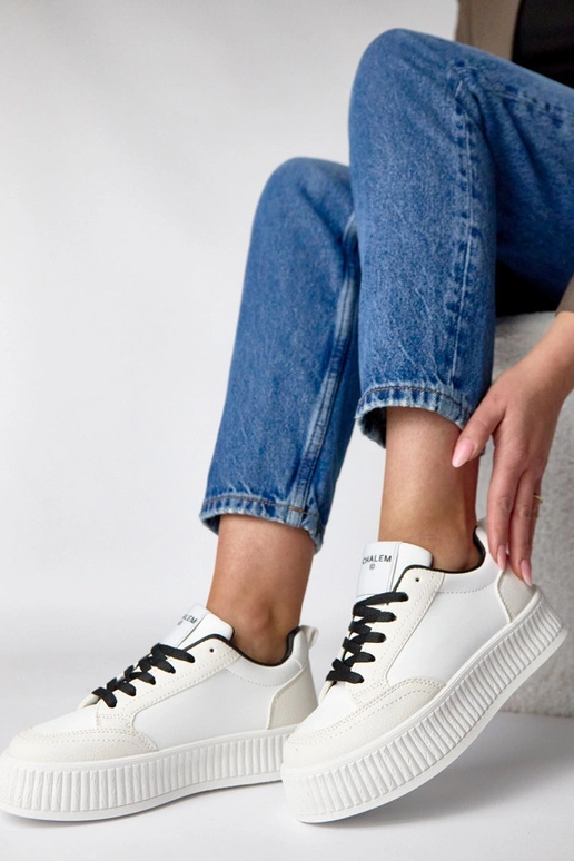 Biało-Czarne sneakersy na platformie...