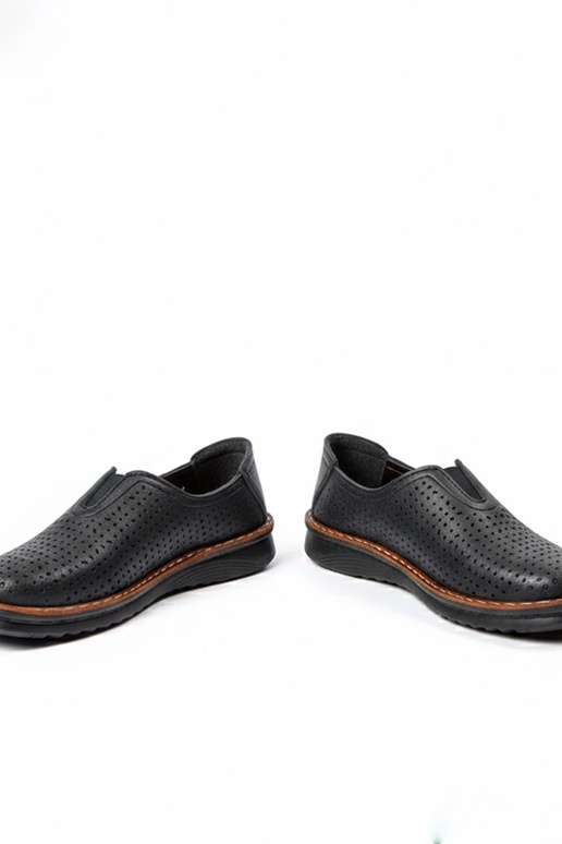 Czarne ażurowe wsuwane półbuty Rosa