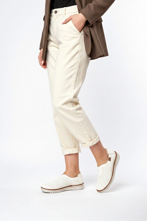 Białe ażurowe wsuwane półbuty Rosa