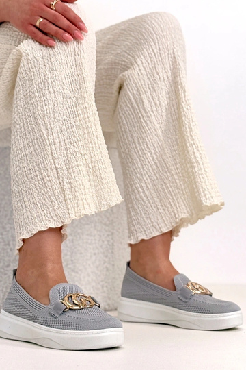 Szare Wsuwane Materiałowe...