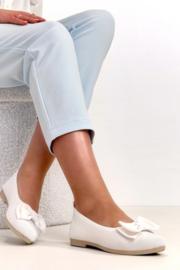 Białe Materiałowe Balerinki...