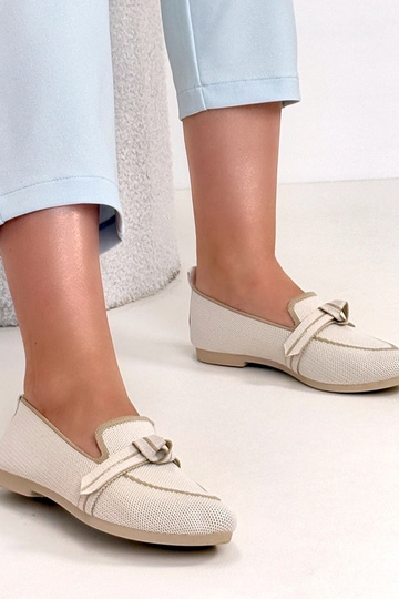 Beżowe Materiałowe...