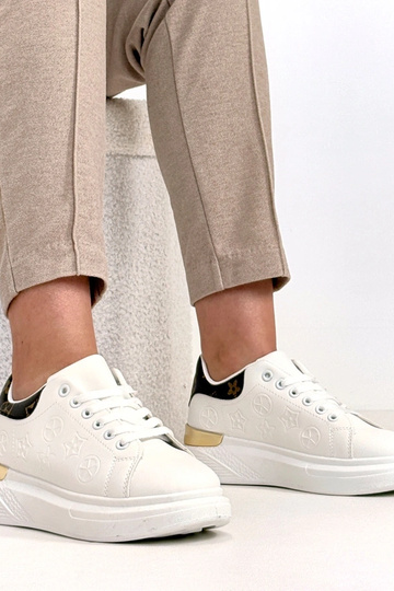 Białe Sneakersy Zdobione Tłoczeniem Peyton