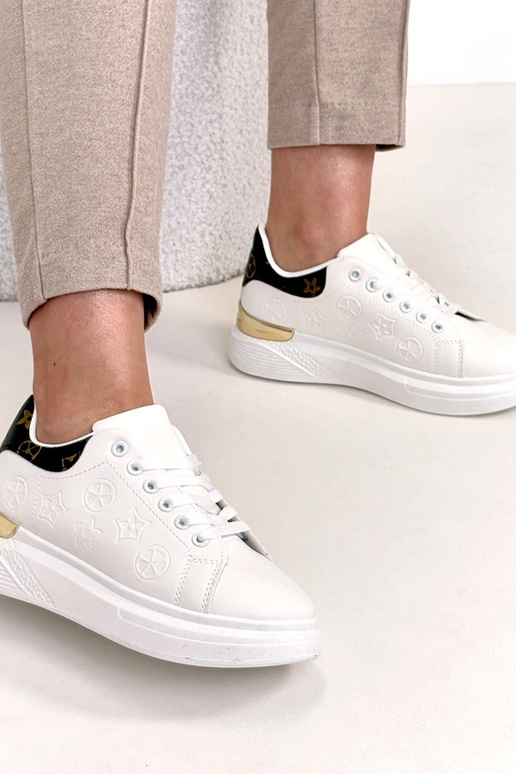 Białe Sneakersy Zdobione Tłoczeniem...