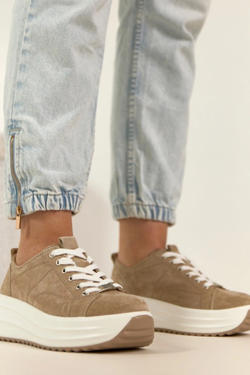 Beżowe Skórzane Sneakersy Na Platformie Filippo
